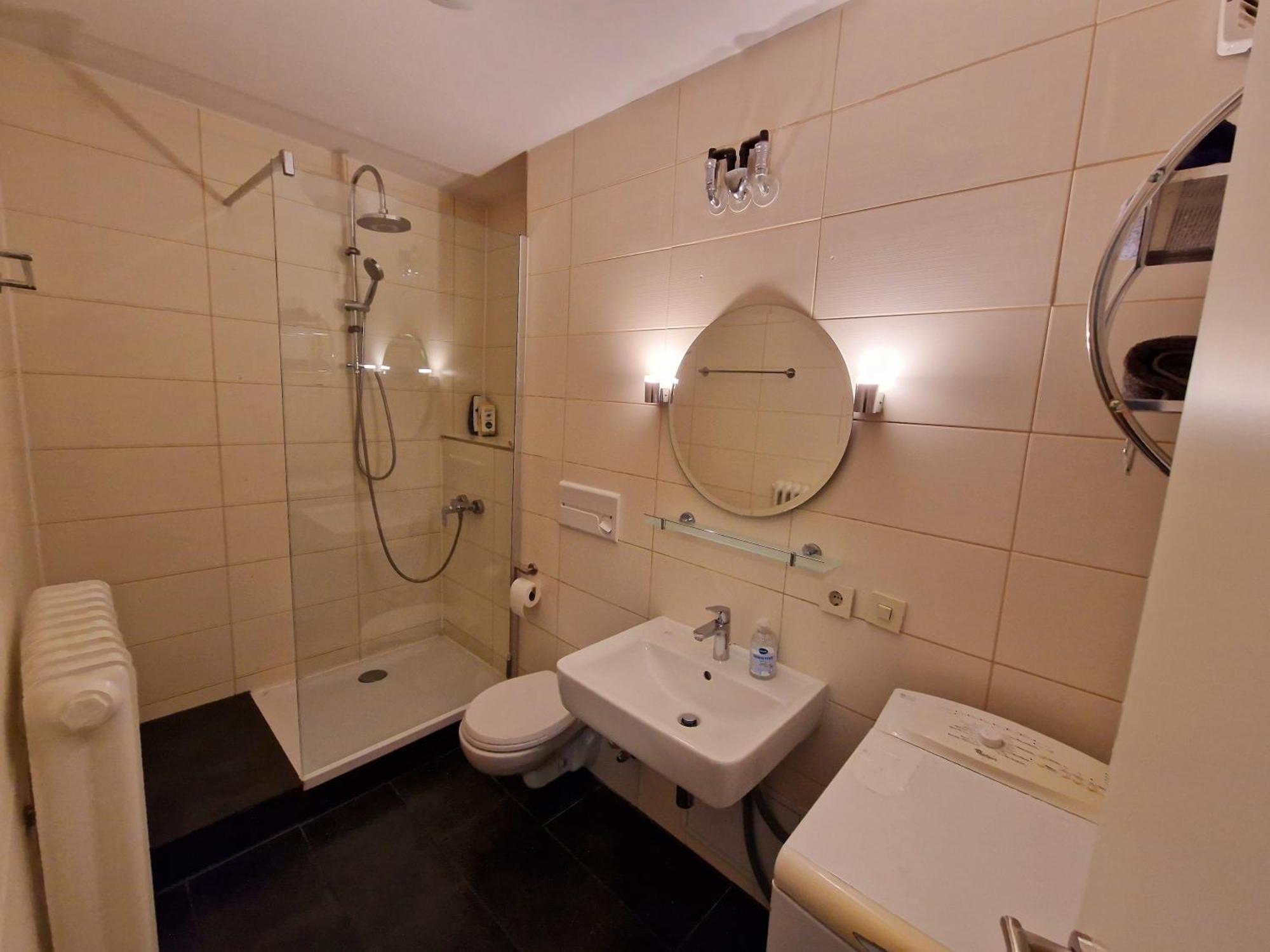 2-Zimmer Messe-Apartment Nbg-Langwasser 60Qm Nuremberga Exterior foto
